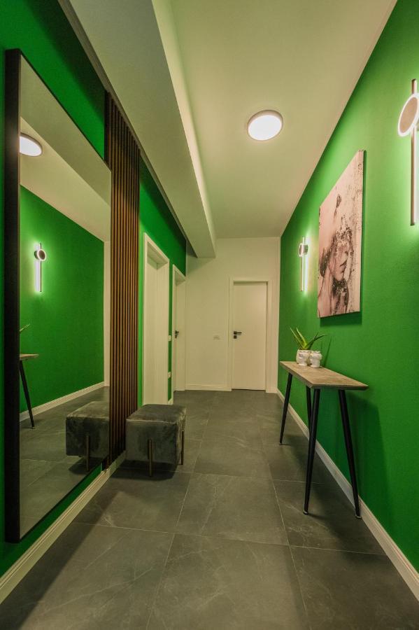 Themuseapartament Alba Iulia Exteriör bild